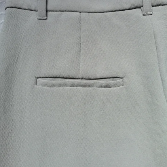 Aritzia Effortless Pant - Picture 7 of 8